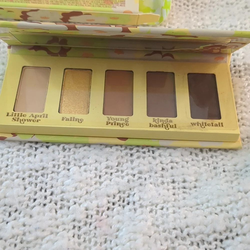 Colourpop Disney Bambi Pressed Powder Palette in Bambi, 5.5g/0.19oz